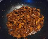 Gombás csirkecomb recept fázis 6 fotója