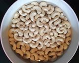 Foto langkah ke 1 dari resep Kacang Mede Oven Renyah.