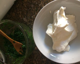 Foto del paso 9 de la receta: Camarones sobre polenta grillada con puré de dátiles y reducción de queso