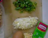Foto langkah ke 1 dari resep Egg Drop Soup.