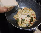 Foto langkah ke 4 dari resep Chicken Salted Egg ala Singapore.