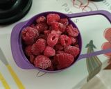 Málna fagyi recept fázis 1 fotója