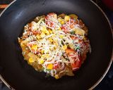 A picture of step 4 of Healthy Bajra Thalipith Pizza.
