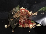Oseng Daun Pepaya dan Daun Singkong