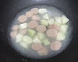 Foto langkah ke 2 dari resep Sayur Labu Siam Bakso.