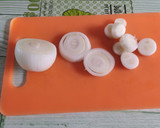 Foto del paso 1 de la receta: Aros de cebolla rebozados