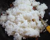 Foto langkah ke 2 dari resep Nasi Goreng Saus Teriyaki.