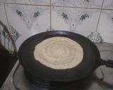 A picture of step 3 of Pulses dosa.