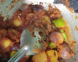 राजस्थानी प्याज़ आलू की सब्जी (rajasthani pyaz aloo ki sabzi recipe in Hindi) रेसिपी चरण 4 फोटो
