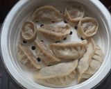 सोयाबीन मोमोज (soyabean momos recipe in marathi) रेसिपी स्टेप 5 फोटो