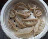 सोयाबीन मोमोज (soyabean momos recipe in marathi) रेसिपी स्टेप 5 फोटो 