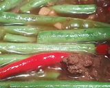 Foto langkah ke 3 dari resep Tumis Buncis Daging Cincang.