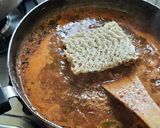 A picture of step 4 of Maggi chatpata tomato vegetables Chinese soup.