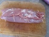 Mușchiuleț de porc umplut cu ciuperci și bacon