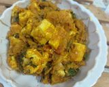 A picture of step 4 of Paneer capsicum masala.