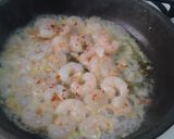 Foto del paso 2 de la receta Buñuelos de gambas al ajillo con lascas de chile
