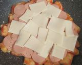 Foto langkah ke 3 dari resep Roti Pizza.