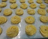 Foto langkah ke 4 dari resep Full Butter cookies.