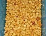 Foto langkah ke 4 dari resep Kacang bawang renyah.