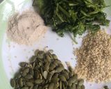 A picture of step 1 of Dairy free parsley smoothie.