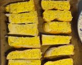 Foto langkah ke 3 dari resep Garlic Bread Ala Pizza Hut.