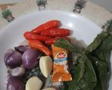 Foto langkah ke 3 dari resep Oseng karuk.