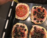Foto del paso 4 de la receta: Pizzetas (Halluzzetas) rápidas