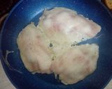 Foto del paso 4 de la receta: Filete de pescado capeado en caldillo de jitomate