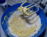 Foto langkah ke 5 dari resep Neapolitan Marmer Cake.