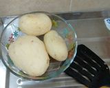 Foto del paso 1 de la receta: Papas a la chile creme con pollo 😘