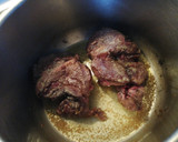 Foto del paso 2 de la receta: Carrillada de ternera en salsa Bourguignone