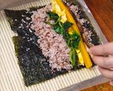 A picture of step 12 of Korean Chicken Bulgogi Kimbap.