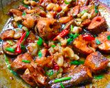 Hình bước làm 3 của món Cá lóc và thịt ba chỉ kho tiêu