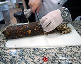 Φωτογραφία βήματος 11 της συνταγής Λαχταριστός κορμός με σιρόπι σοκολάτας και φράουλες