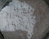 A picture of step 1 of Chilli Garlic Lachha Paratha.