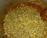 صورة لخطوة 2 من وصفة العدس بالخضرة 🥣🥕🧅🥔