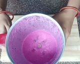 A picture of step 4 of Dragon Fruit Smoothie.