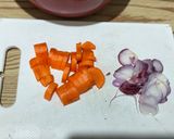 Foto langkah ke 2 dari resep Bening gambas wortel.
