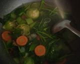 Foto langkah ke 2 dari resep Sayur Bening Bayam.