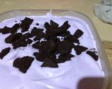 Foto langkah ke 5 dari resep Oreo Fluffy Ice Cream.