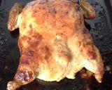 Foto del paso 6 de la receta Pollo relleno con piñones y cebolla confitada