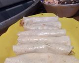 A picture of step 5 of Enchiladas Suizas Verdes.