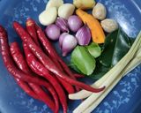 Foto langkah ke 1 dari resep Krecek Kentang Pete.