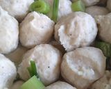 Foto langkah ke 7 dari resep Bakso Ayam Homemade.