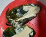 Foto del paso 5 de la receta: Rollo de chile relleno hojaldrado