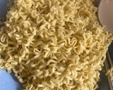 Foto langkah ke 2 dari resep Mie Telur Goreng Cap 3 Ayam.