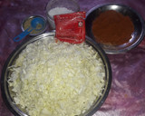 முட்டை கோஸ் சில்லி பிரை (Muttaikosh chilli fry recipe in tamil) ரெசிபி ஸ்டேப் 1 புகைப்படம்