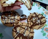 Foto del paso 2 de la receta: Galleta rellena de malvavisco 4 ingredientes