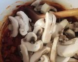 Tejfölös gombapaprikás🍄 recept fázis 4 fotója