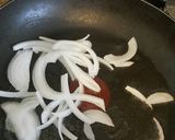 Foto del paso 6 de la receta: Chuletas de res bañadas en salsa